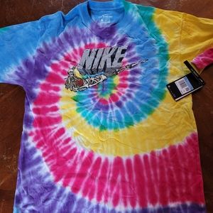 Nike men's tshirt